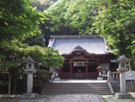 伊豆山（いずさん）神社